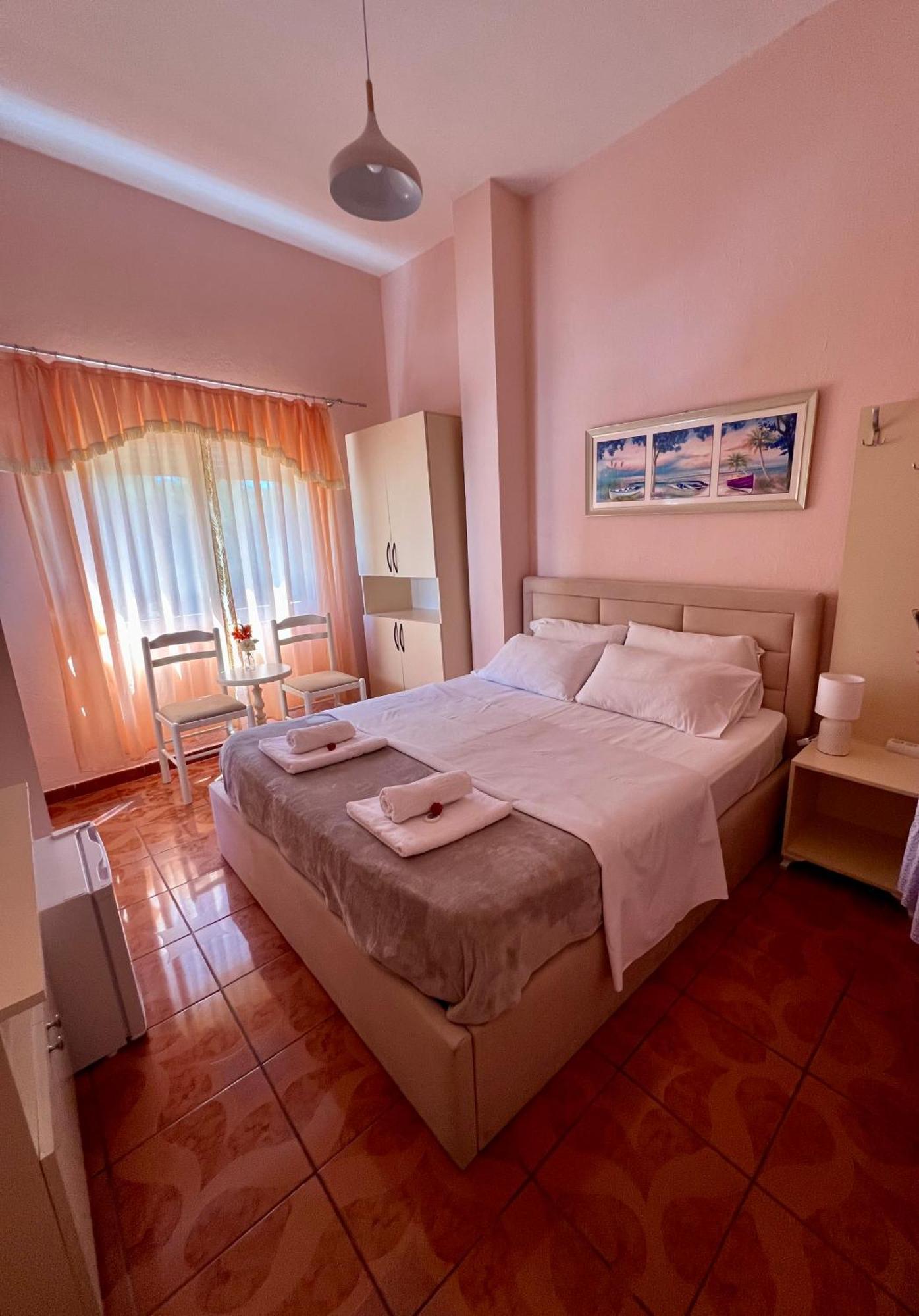 Vila 3 Rooms Durres Exterior photo