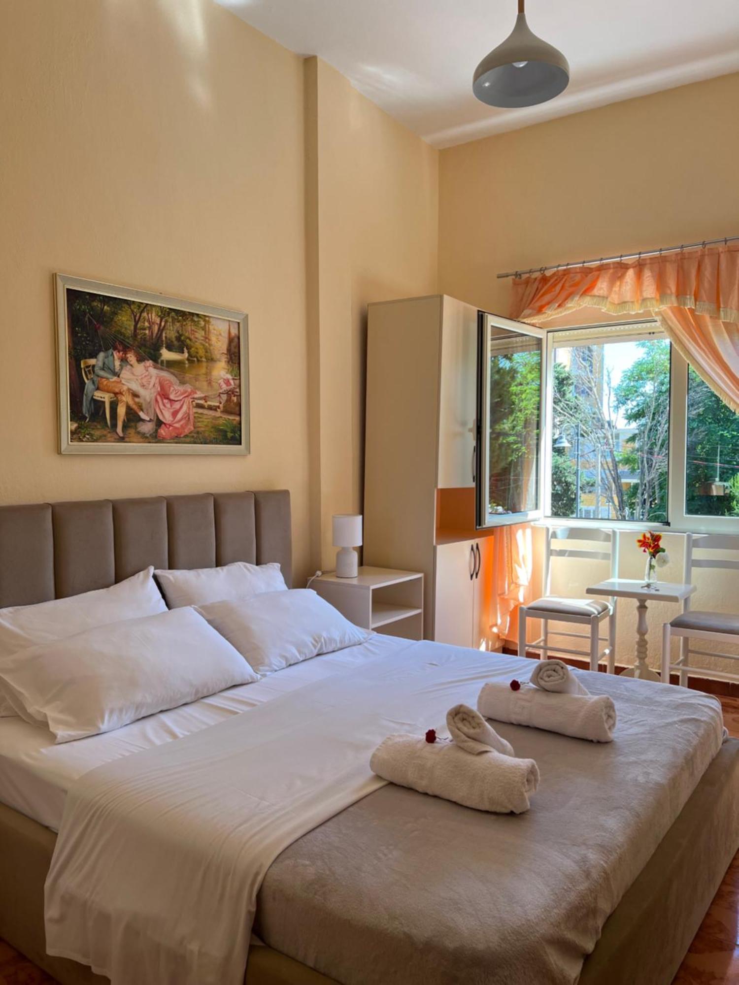 Vila 3 Rooms Durres Exterior photo